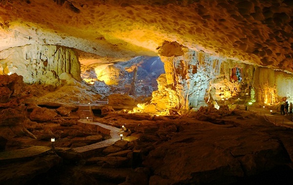  Amazing Cave – one of the most well-known caves in Halong Bay