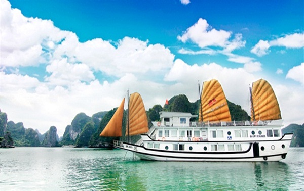 Glory Cruise – ong of the most highly recommened superior cruises Halong Bay