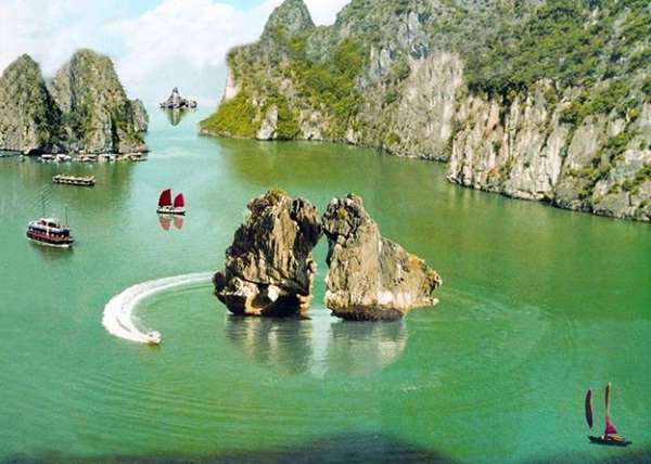 Halong with poetic scenery and hilarious activities