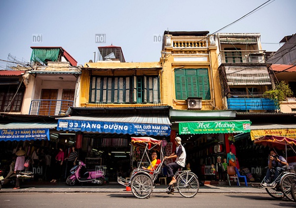 Taking a cyclo is the best way to explore Hanoi Old Quarter