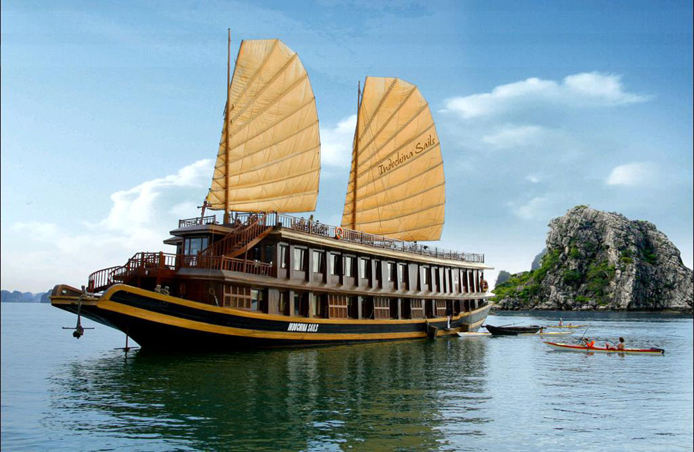 Most travelers prefer wooden cruise