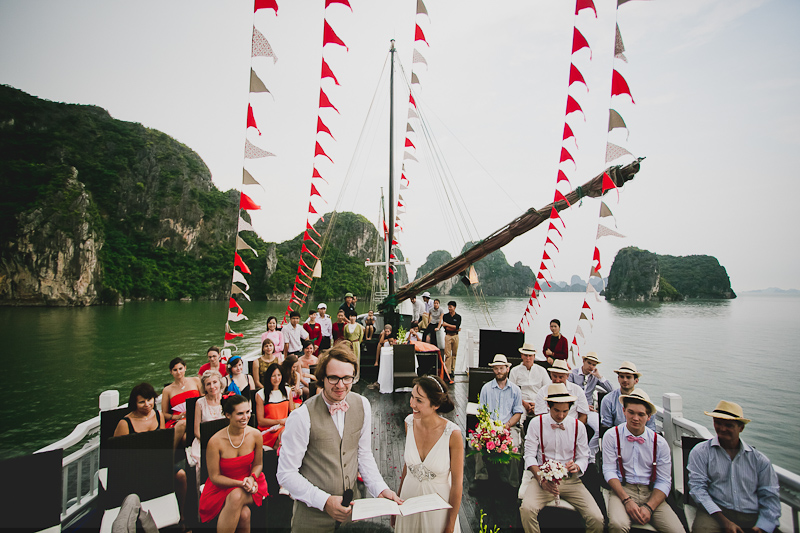 Wedding ceremony on Bhaya Classic Cruise Halong Bay