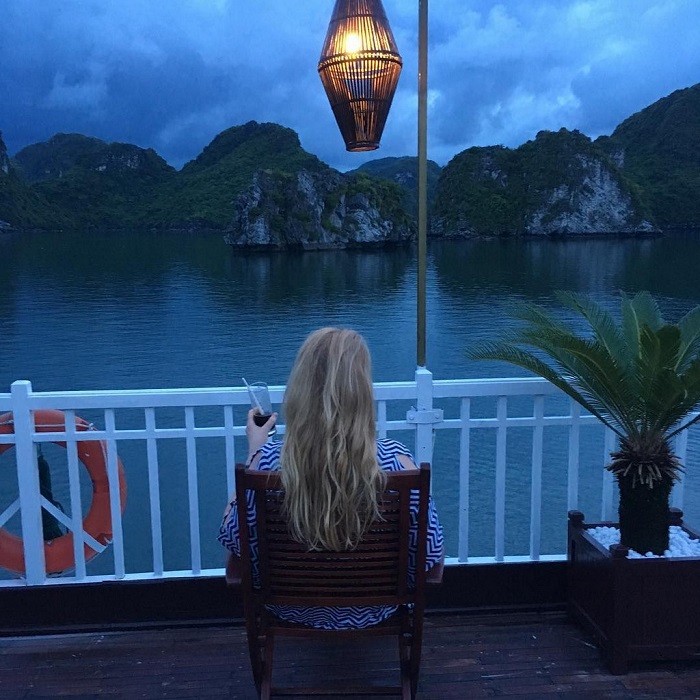 Top 3 Tips To Choose Your Best Halong Bay Overnight Cruise