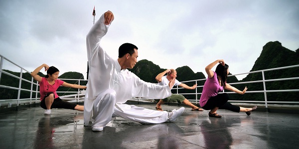  Visitors can try some and do exercise with Taichi lessons in early morning