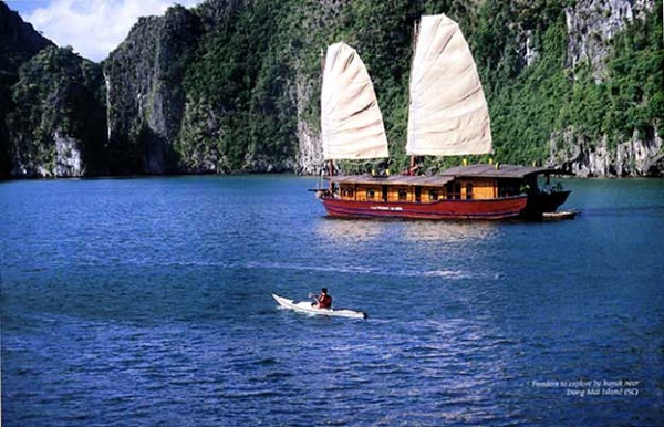 Bai Tu Long Bay stands charmingly besides Halong Bay