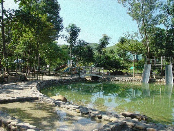 Mineral in Quang Hang is a best place for relaxing