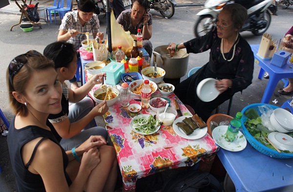 Enjoy street food in Vietnam