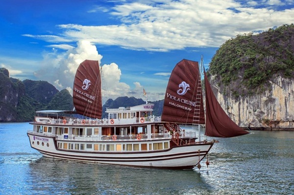 Halong cruise