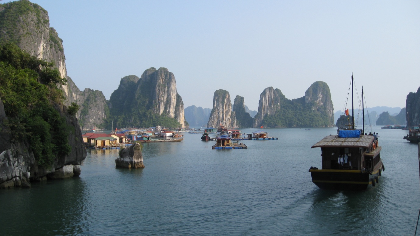 Excursion in Halong Bay