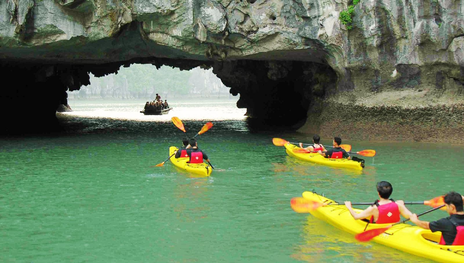 Explore Tuan Chau by kayaking 