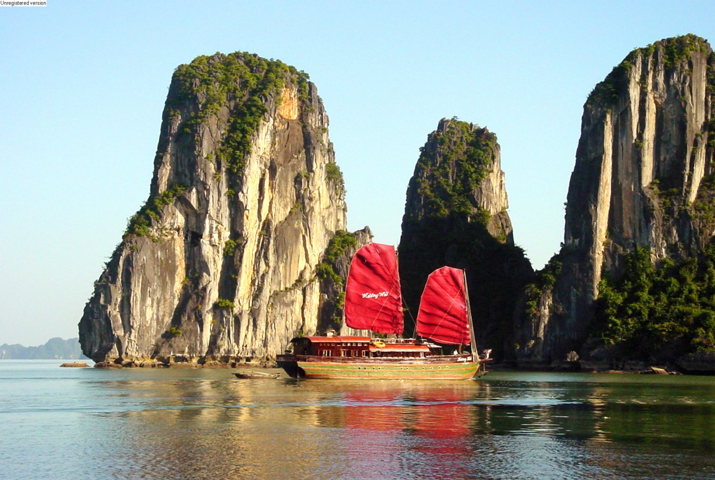 Halong Bay 