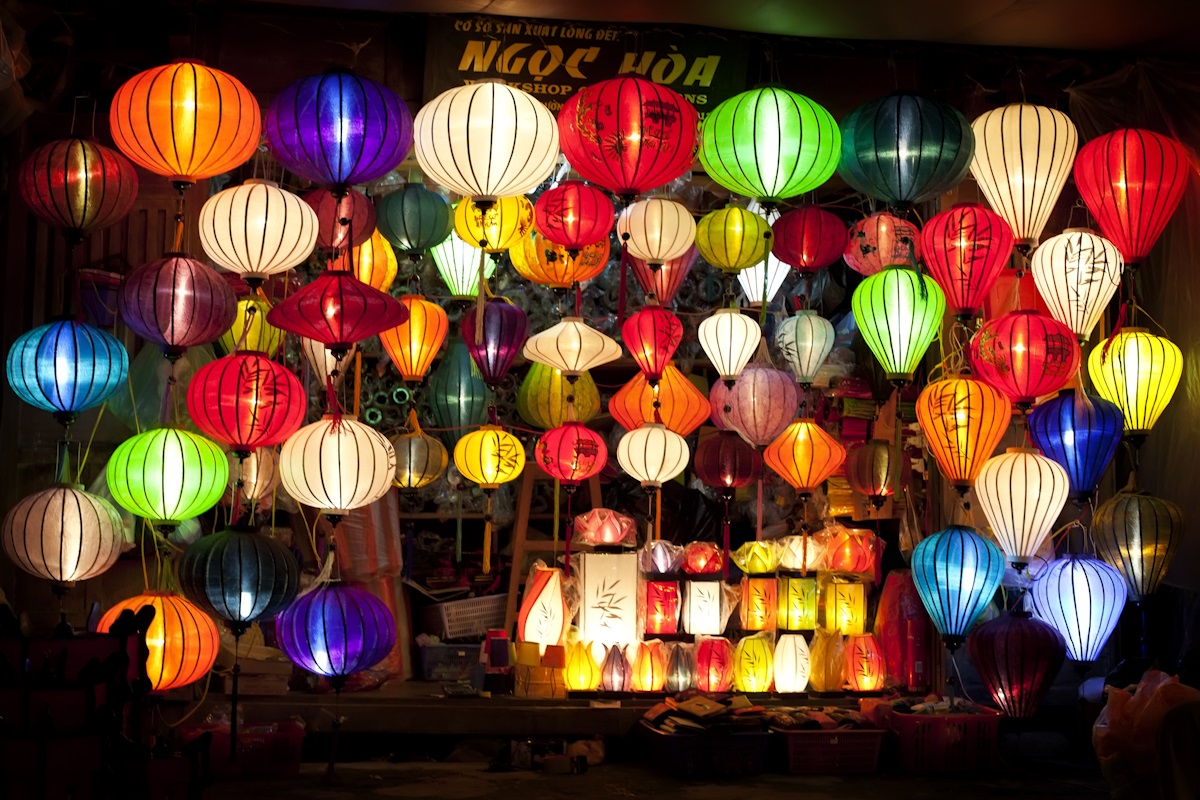 Hoi An, which you shouldn’t miss on your across Vietnam tour