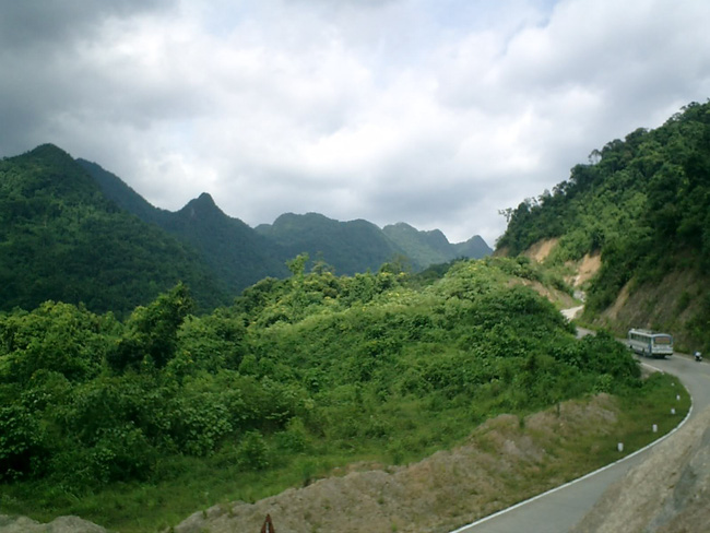 Da Deo Mountain Pass impressive scene