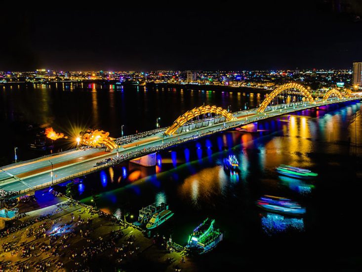 Unveiling fire-breathing Dragon Bridge in Da nang 