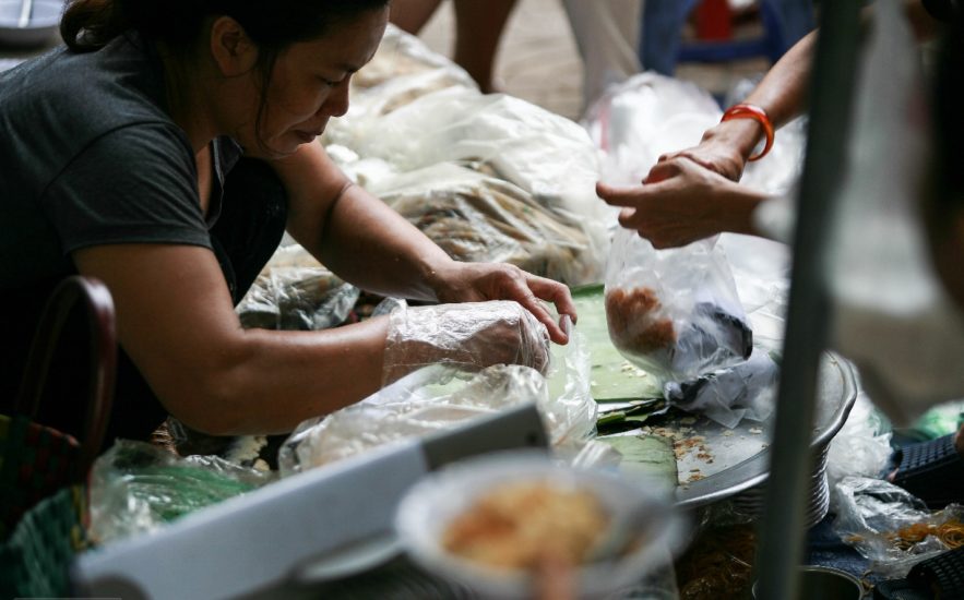 You can buy steam sticky rice everywhere in Hanoi