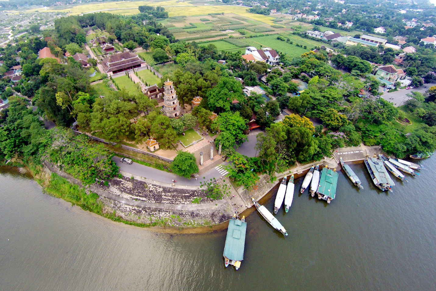 Thien Mu Pagoda