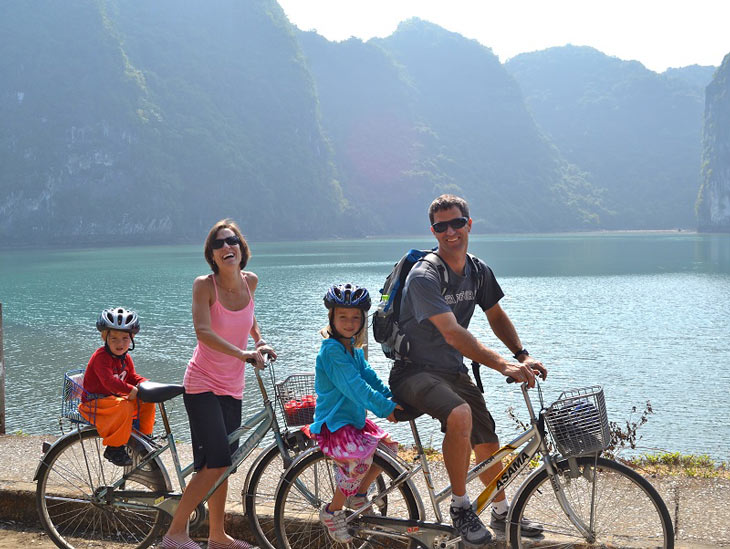 biking in Halong Bay